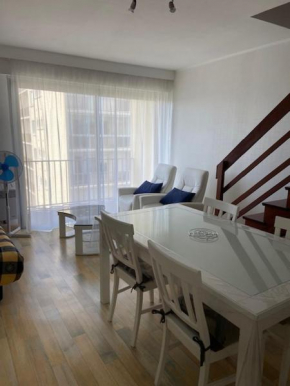 Appartement lumineux en duplex - magnifique vue mer depuis rooftop